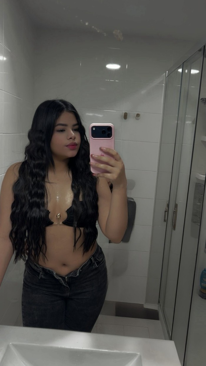 CHUPAME LAS TETAS Y EL COñO..COMETELO TODO!!!