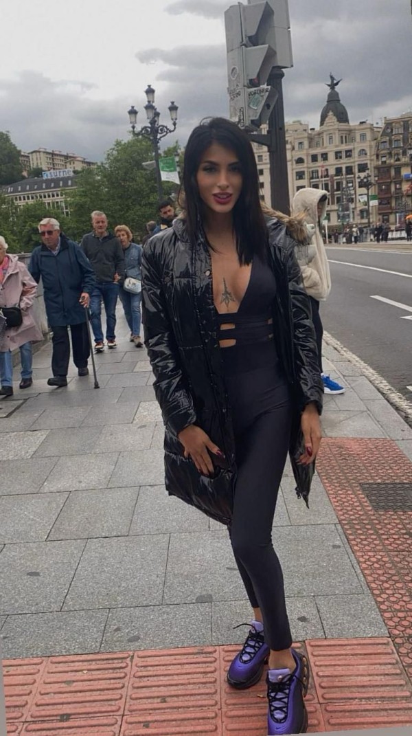 602655689 chica sensual bella y apasionada
