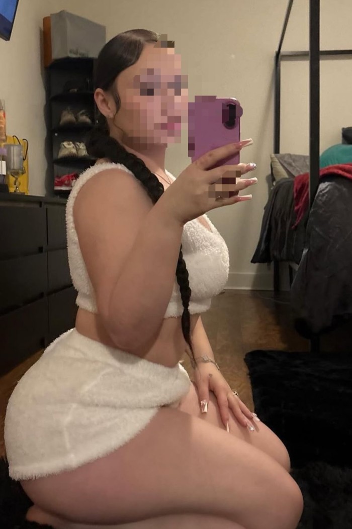 EN PONFERRADA AMANTE DESEOSA POR SEXO DURO ARDIENT