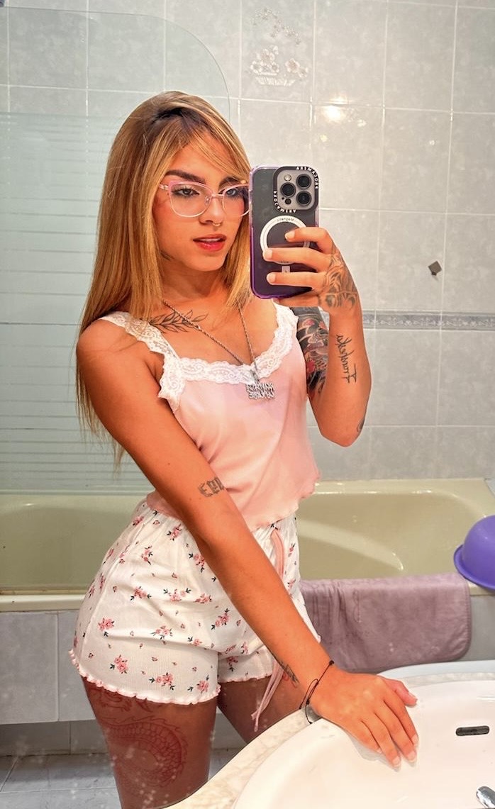 NOVEDAD LINDA NENITA TATUADA, ME GUSTA EL SEXO A FUL EN TODAS SUS VARIANTES