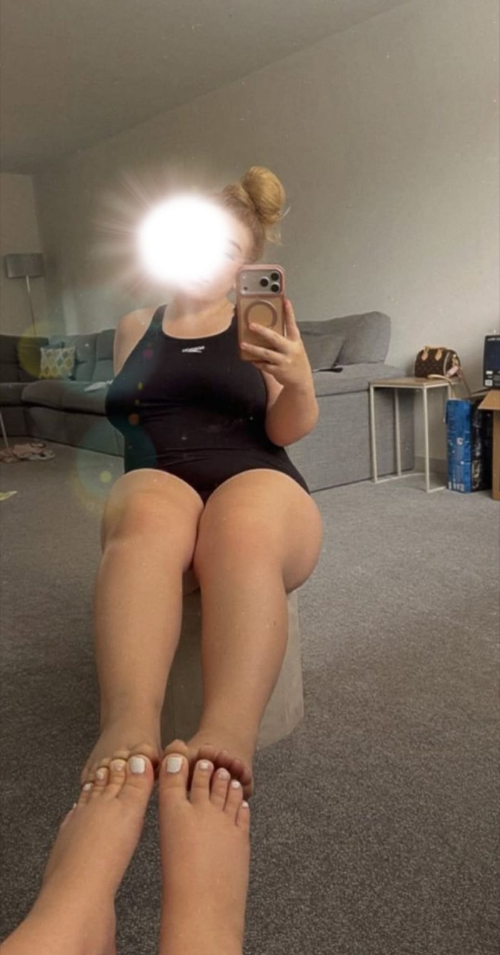 EN SABINILLAS BOMBA DE SEXO ESCORT CURVI ADICTIVA