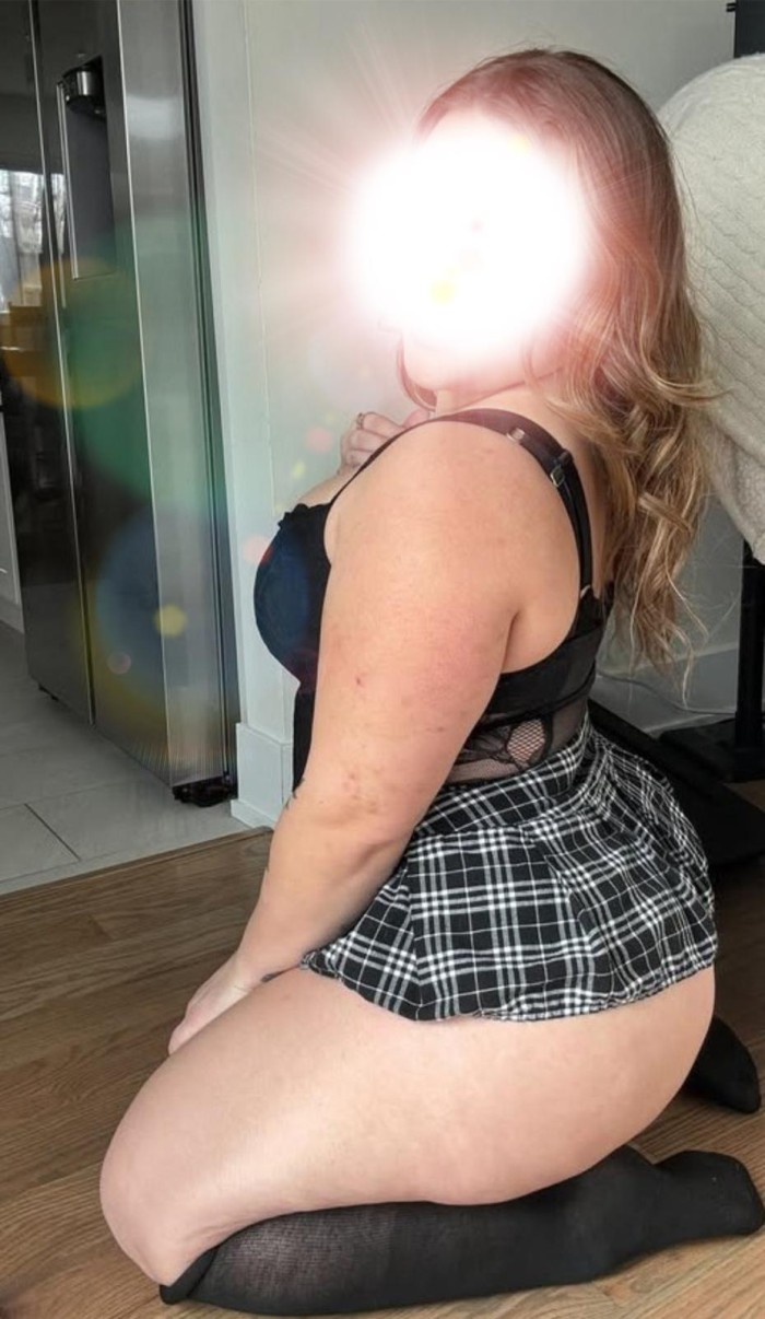 EN SABINILLAS BOMBA DE SEXO ESCORT CURVI ADICTIVA