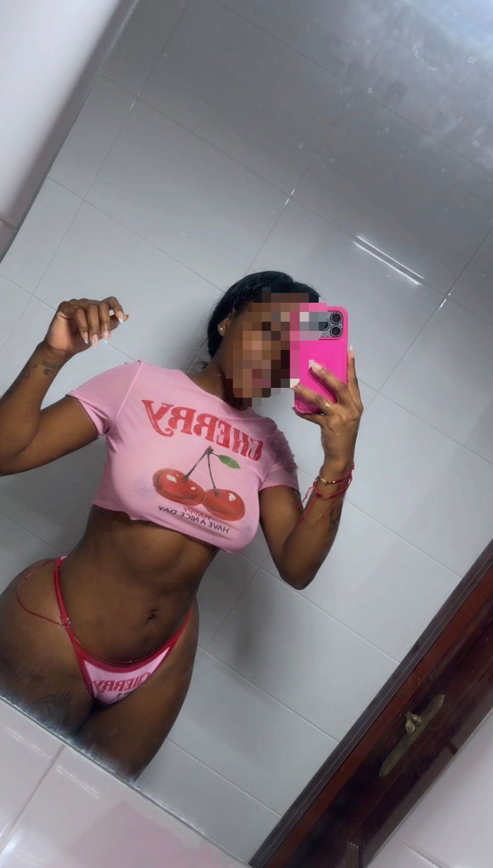 ESTRELLA NOVEDAD MUY DIVERTIDA Y CALIENTE