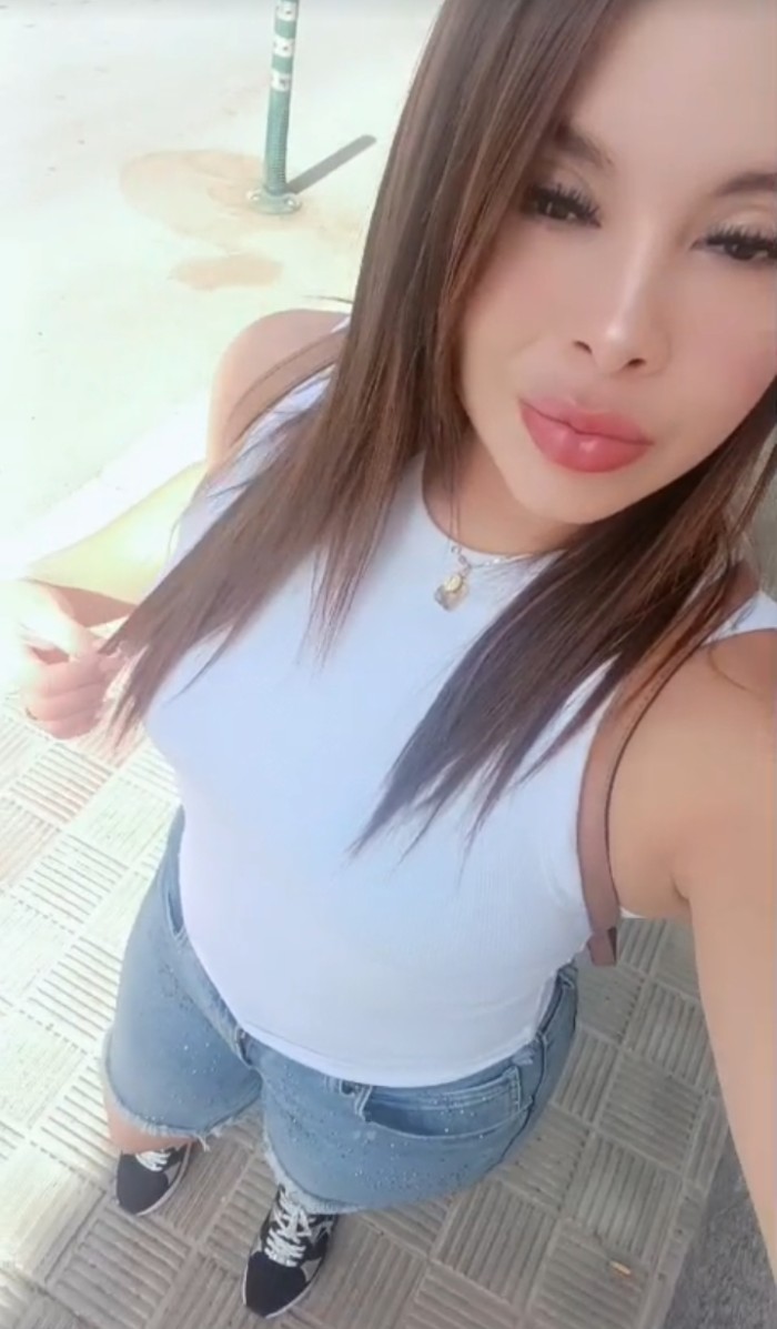 FIESTERA CACHONDA ENTREGADA DELICIOSA ARDIENTE MUY COMPLACIENTE