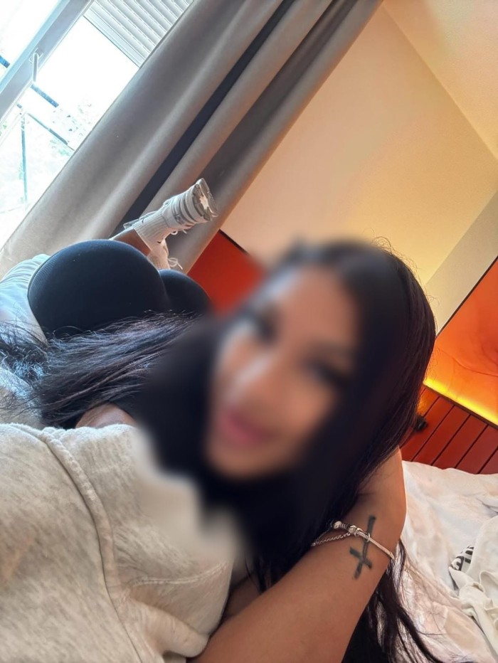 EN PLAYA LAS AMERICAS – EL CAMISON MUJER EXOTIKA