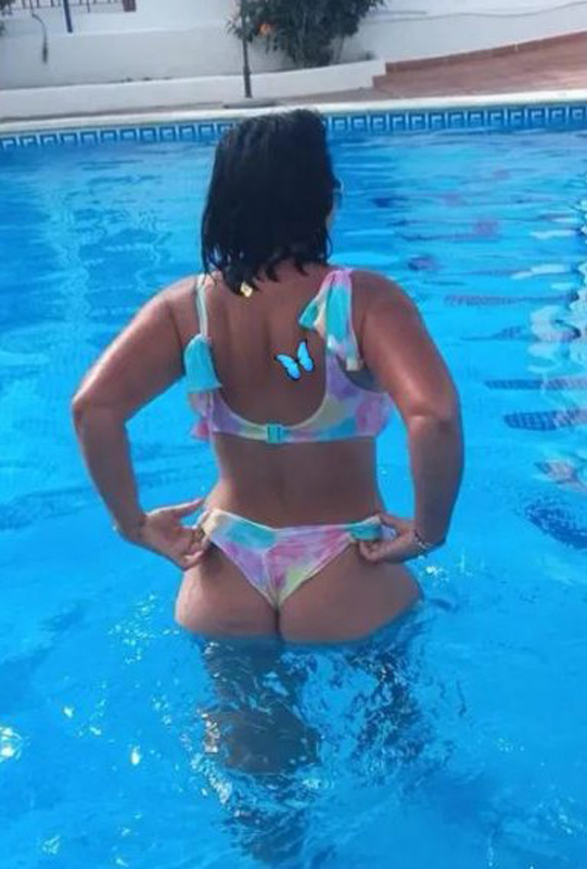Victoria Elegancia y dulce tentación
