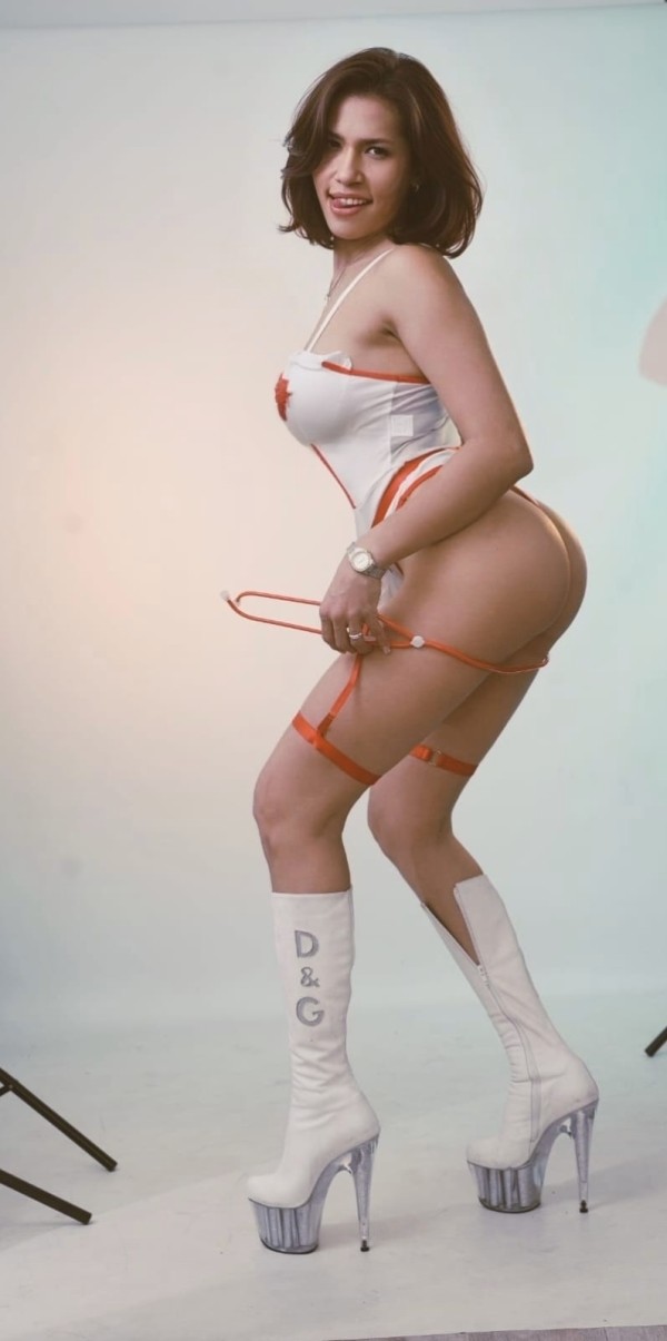 LLEGANDO PARA TI MUY CALIENTE