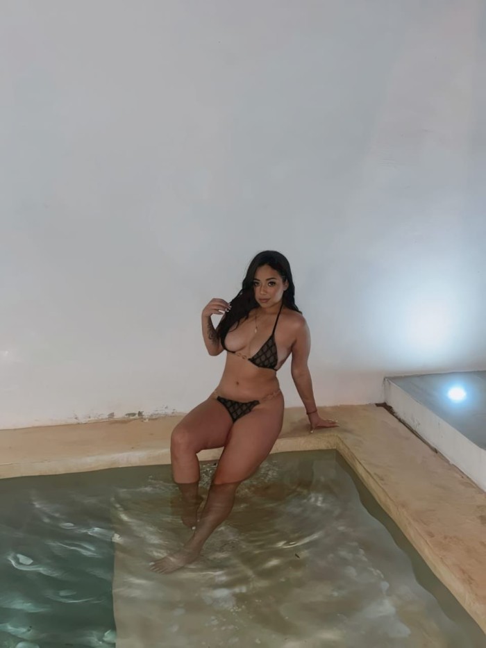 DISPUESTA EN MALAGA SEXO RICO ARDIENTE LUJURIO