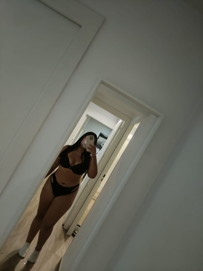 LUJURIA CHICA COLOMBIANA DISPUESTAMUJER ADICTIVA