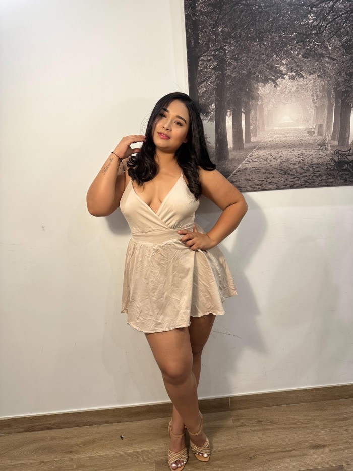LUJURIA CHICA COLOMBIANA DISPUESTAMUJER ADICTIVA