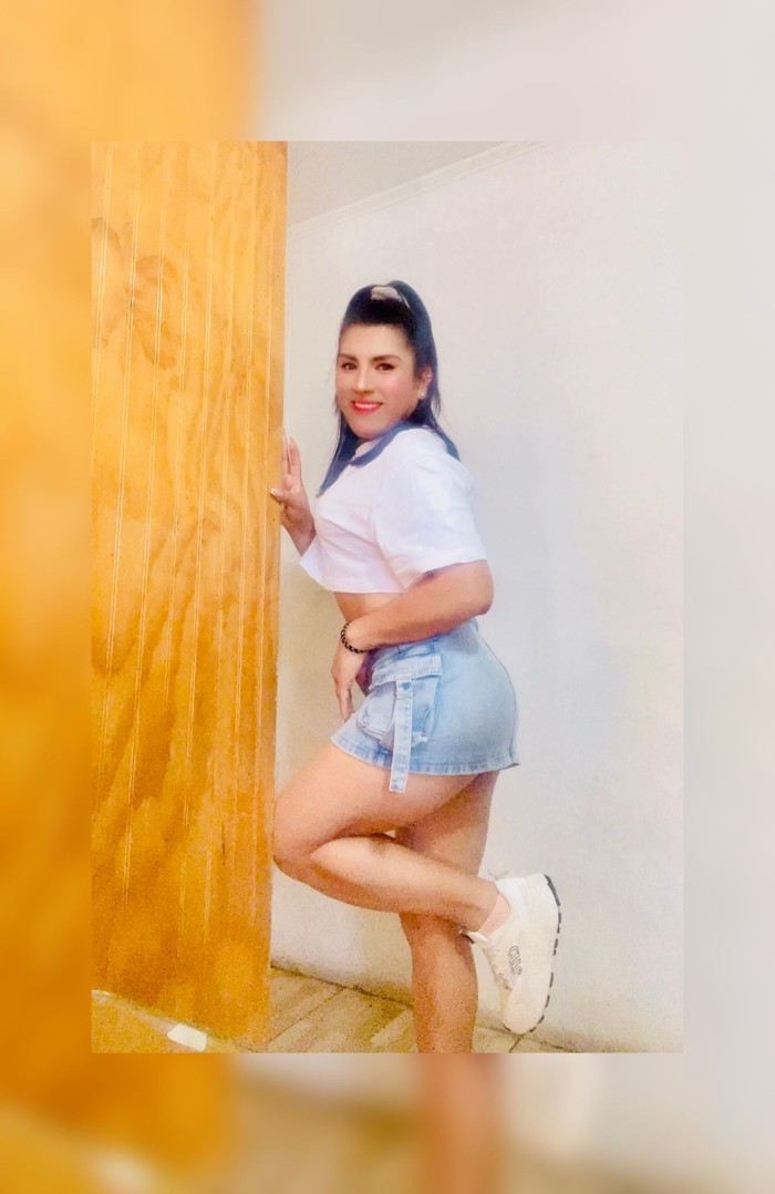 EN PUENTE DE VALLECAS CHICA TRANS FEMENINA APASION