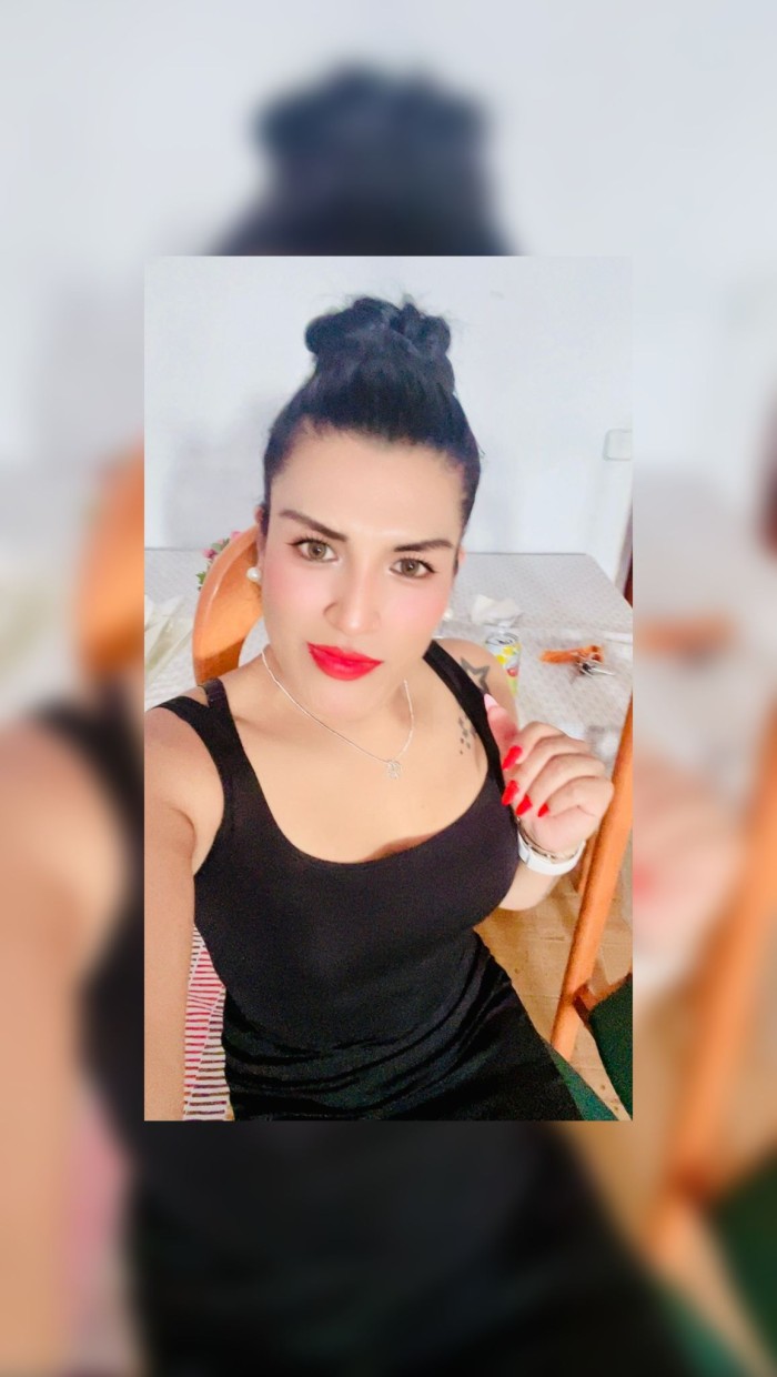 EN PUENTE DE VALLECAS CHICA TRANS FEMENINA APASION