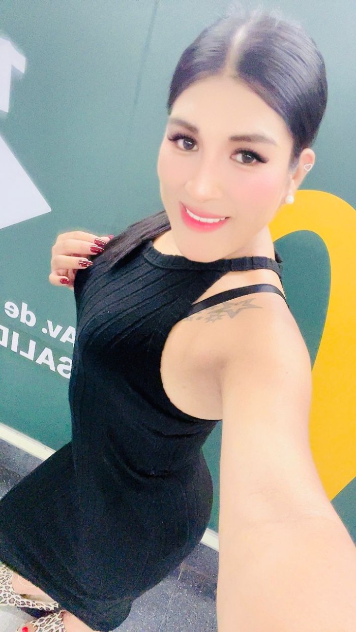 EN PUENTE DE VALLECAS CHICA TRANS FEMENINA APASION