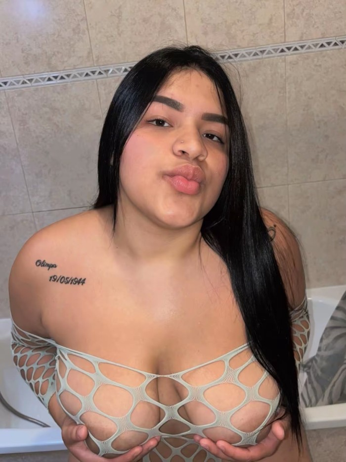 KATIA COLOMBIANA MUY CACHONDA! FOTOS REALES