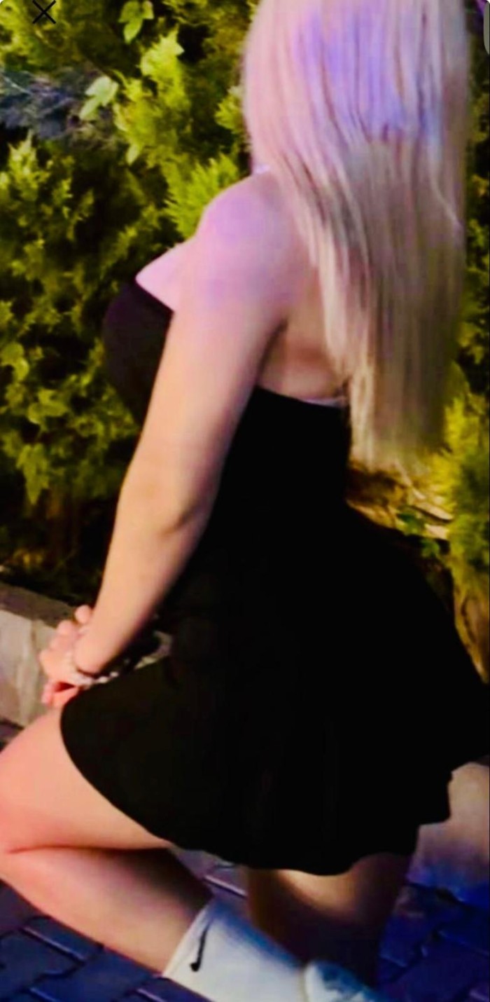 COMPLACIENTE  SENSUAL ARDIENTE DESEOSA DE SEXO