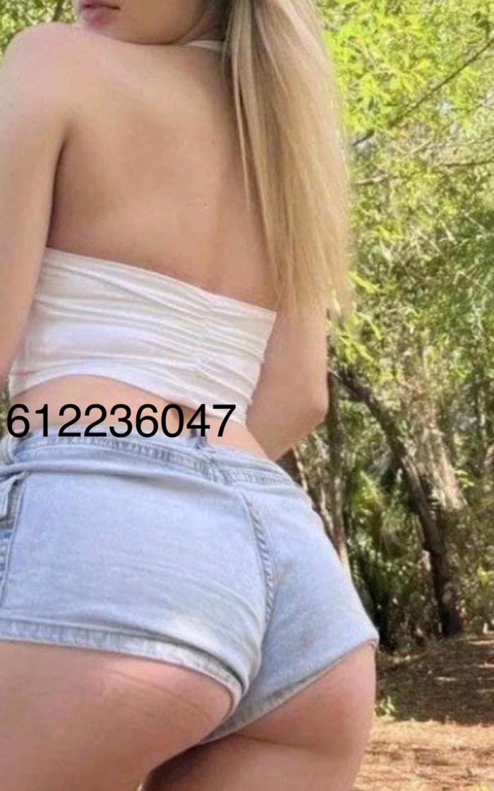 COMPLACIENTE  SENSUAL ARDIENTE DESEOSA DE SEXO