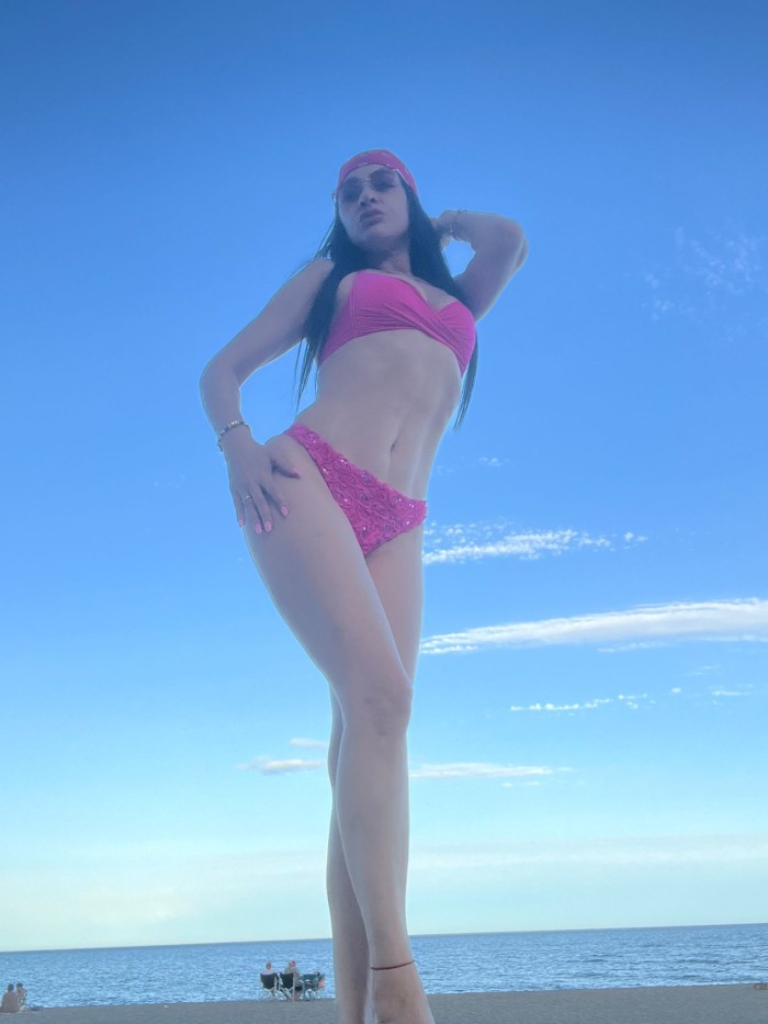 EN TORREMOLINOS MUJER DESEOSA DE SEXO SIN LIMITES