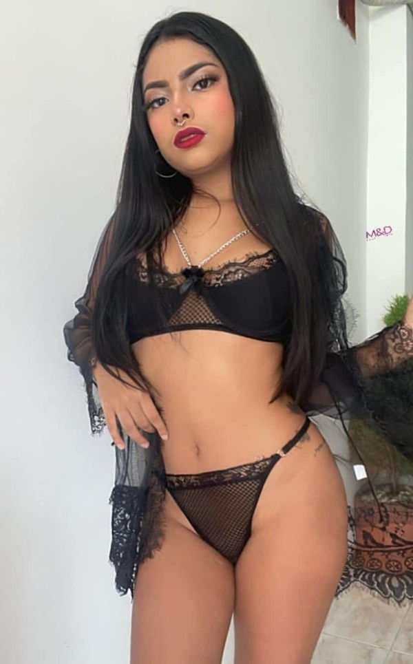 PAULINA ESPECTACULAR SOY LA QUE TE HARA VIBRAR ….