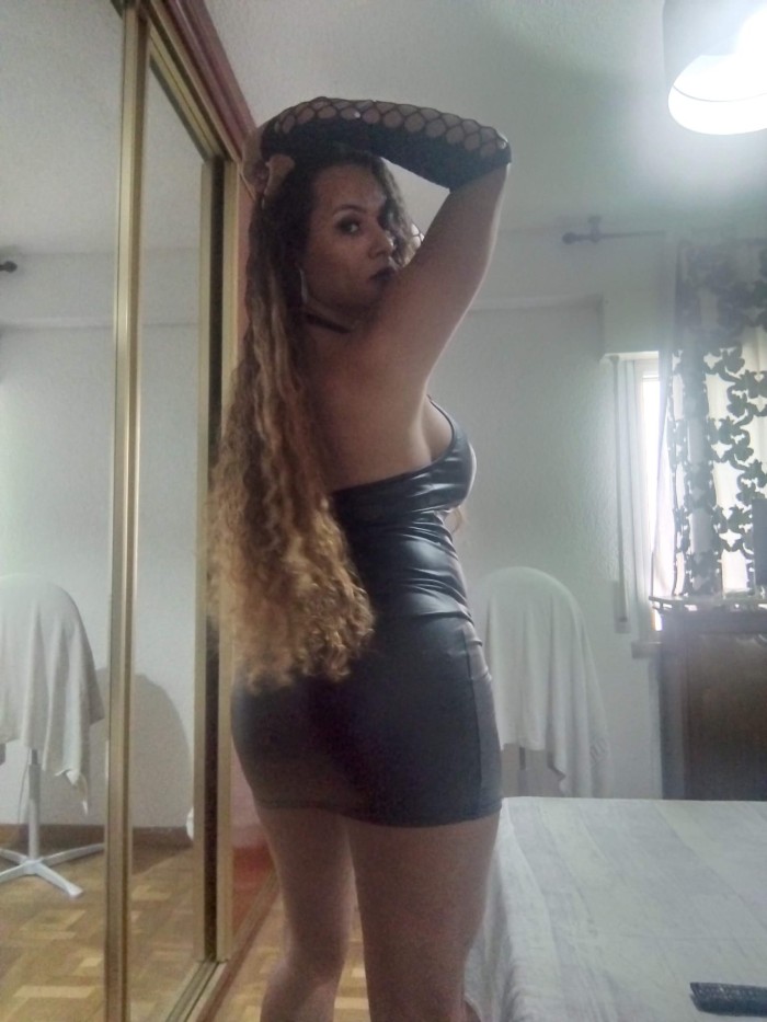 ALEJANDRA TRANS  FEMENINA COMPLETA CACHONDA INSACIABLE -688411148