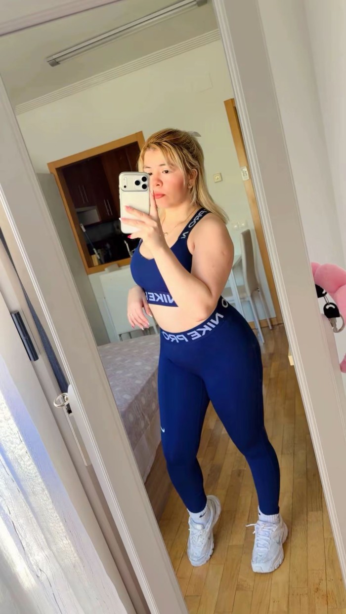 EN LINARES SEXY CACHONDA CON GANAS DE SEXO DURO