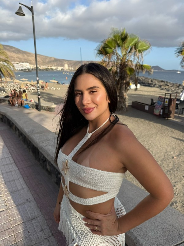LUCIANA COLOMBIANA COÑITO MOJADITO! FOTOS REALES