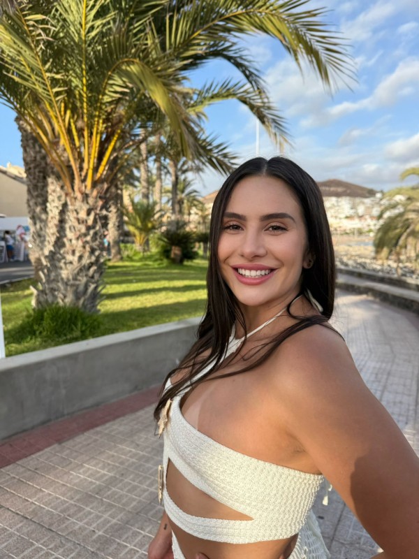 LUCIANA COLOMBIANA COÑITO MOJADITO! FOTOS REALES