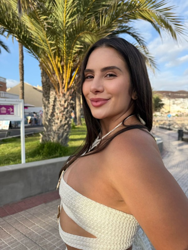 LUCIANA COLOMBIANA COÑITO MOJADITO! FOTOS REALES