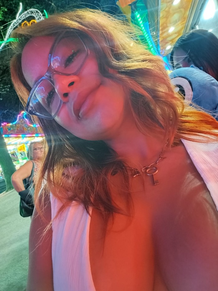 ARDIENTE SENSUAL APASIONADA EN AV DO REY