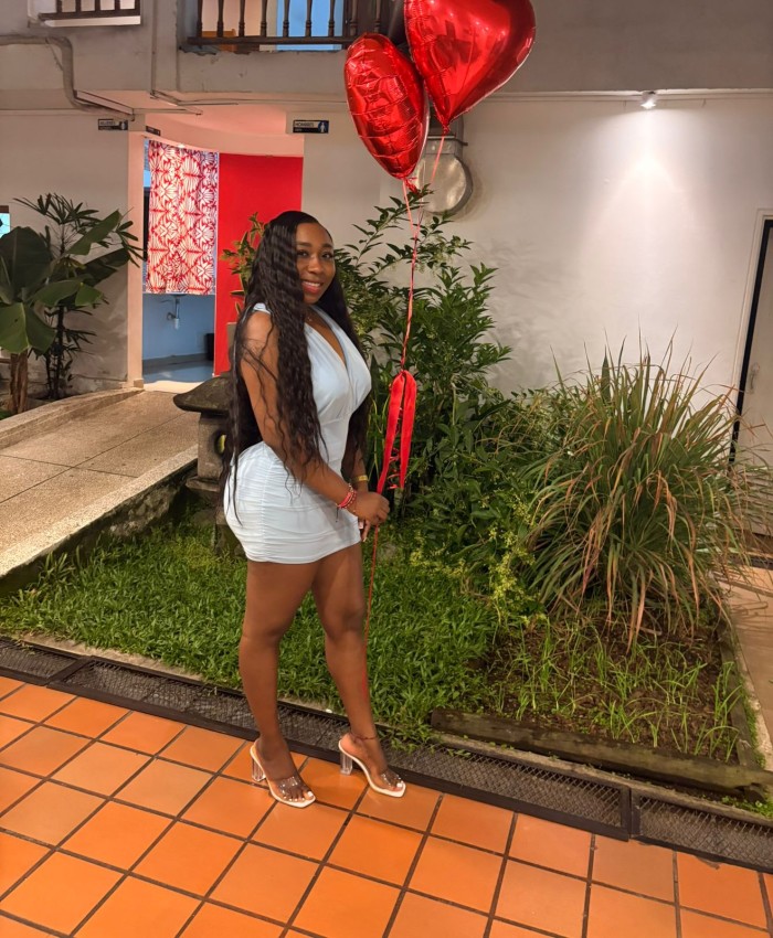 KATTA Y KARINA DOS AMIGUITAS COLOMBIANA PARA GOZAR