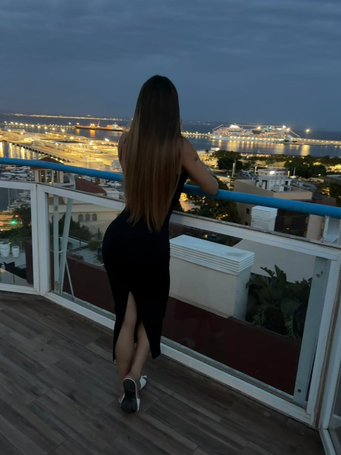 ALEXA  SEXY CALIENTE Y DULCE, ATREVIDA Y FIESTERA