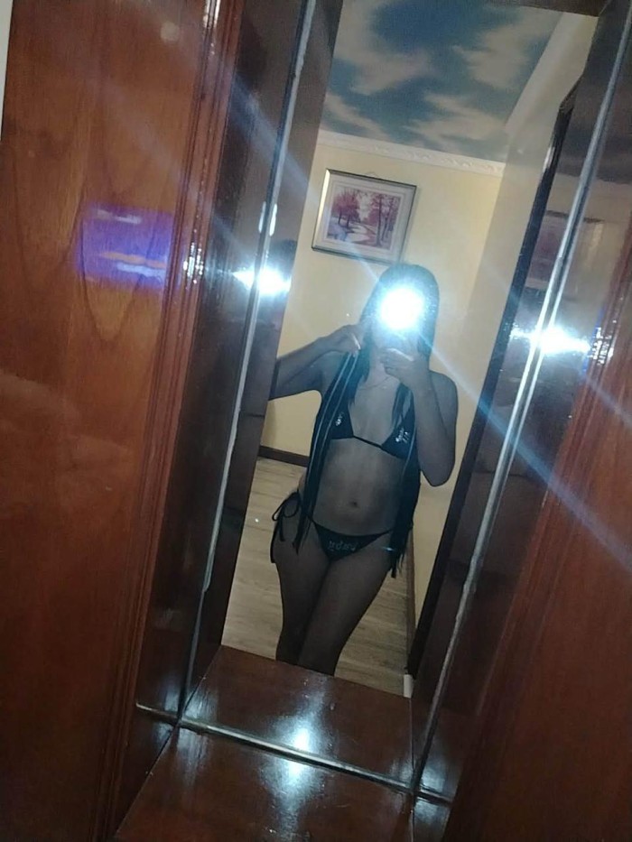 NALGUEAME FUERTE MIENTRAS ME FOLLAS DURO