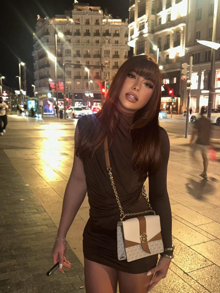 TRANS EN PASIFICO ARDIENTE SENSUAL DESEOSA DE SEXO