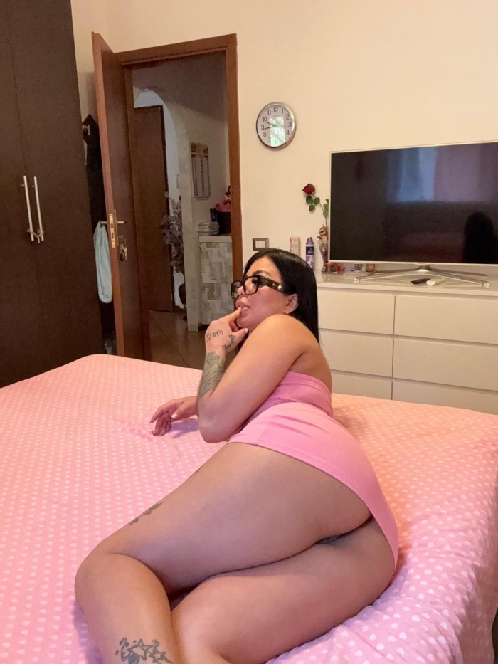 CHILENA NOVEDAD FIESTERA SOY UNA BEBECITA TENGO EL CHOCHITO APRETADITO