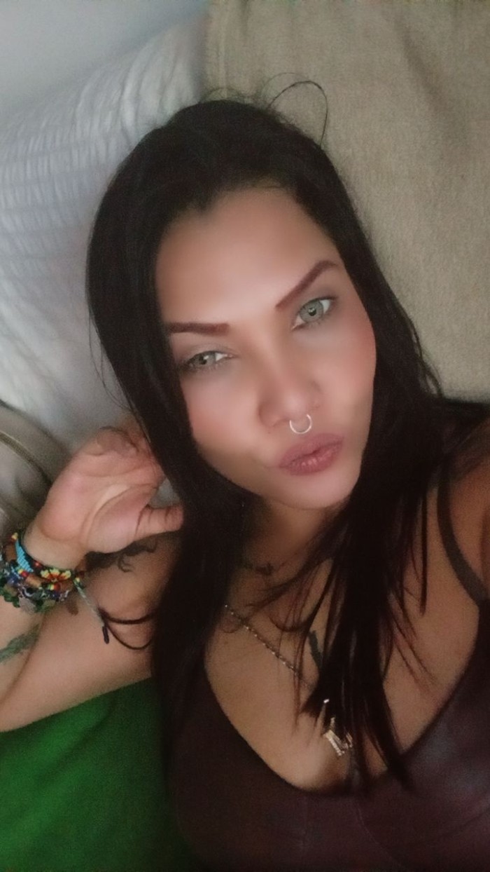 ESCORT LUJURIOSA CACHONDA SEXO FULLEN DEUSTO