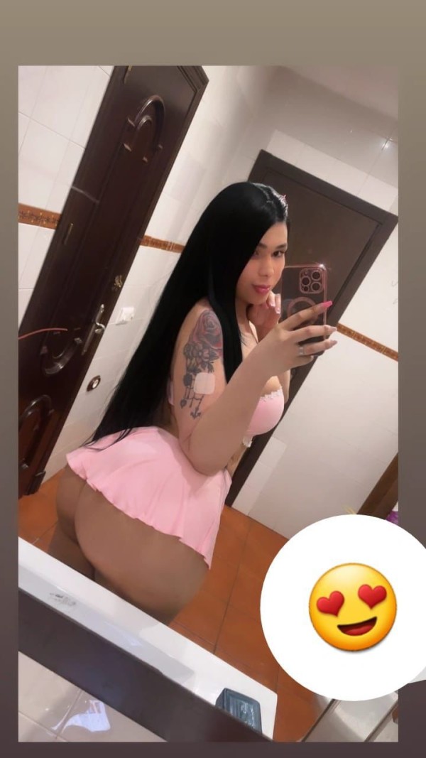 La niña de tus sueños soy yo todo lo que buscas
