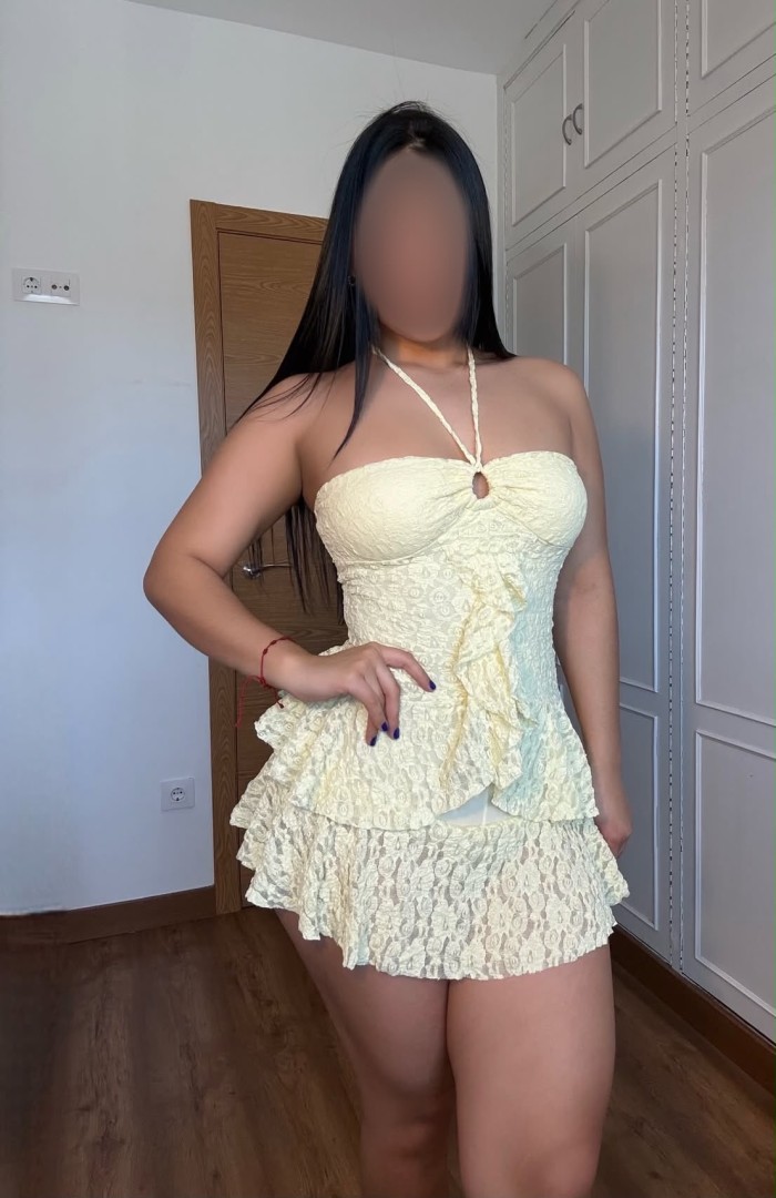 LATINA ARDIENTE CON EL CHOCHO HÚMEDO 24 horas