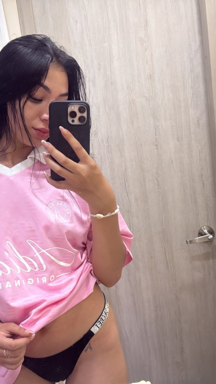 EN GIJON PUERTO CERREDO DISPUESTA AL PLACER ESCORT