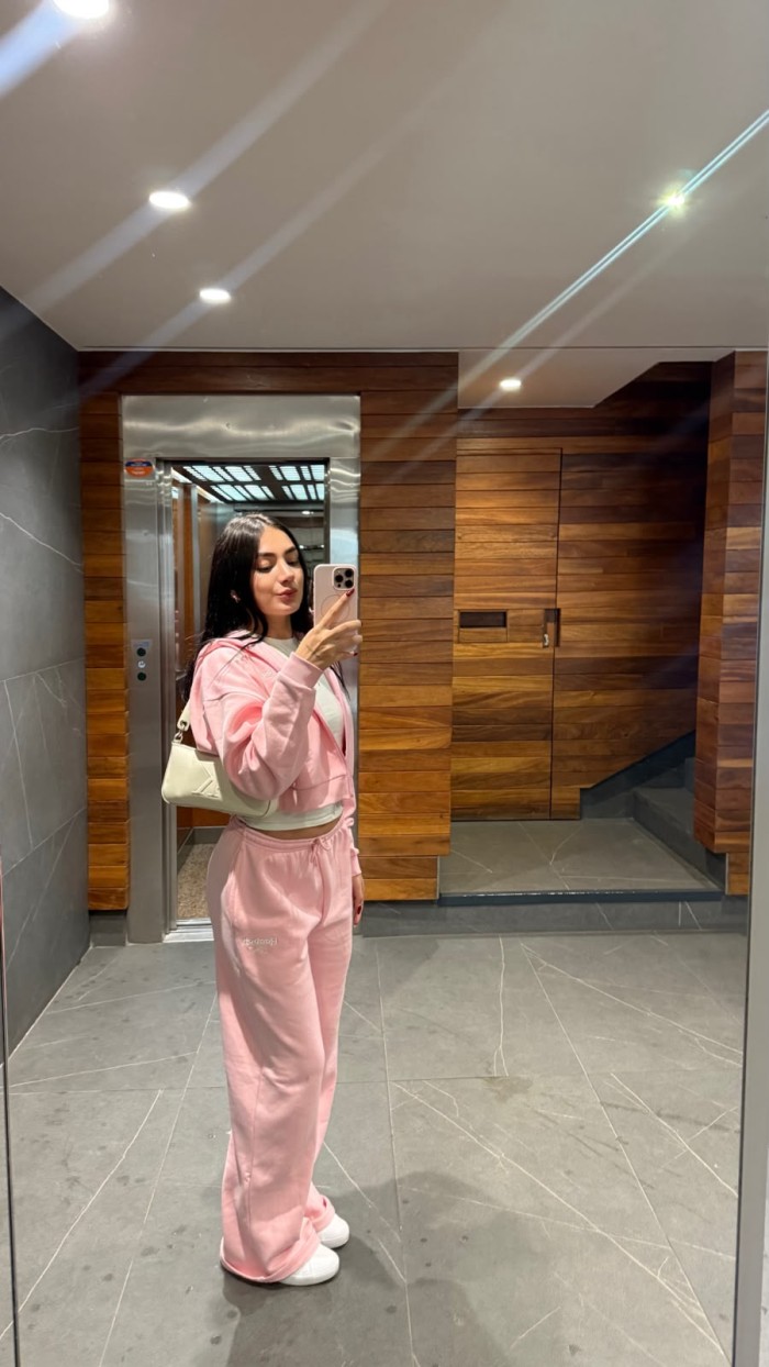 EN GIJON PUERTO CERREDO DISPUESTA AL PLACER ESCORT