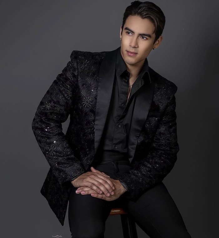 Exclusivo venezolano con cuerpo de fantasia