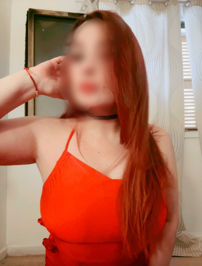 Novedad en Magaluf encantadora latina caliente fiestera buen