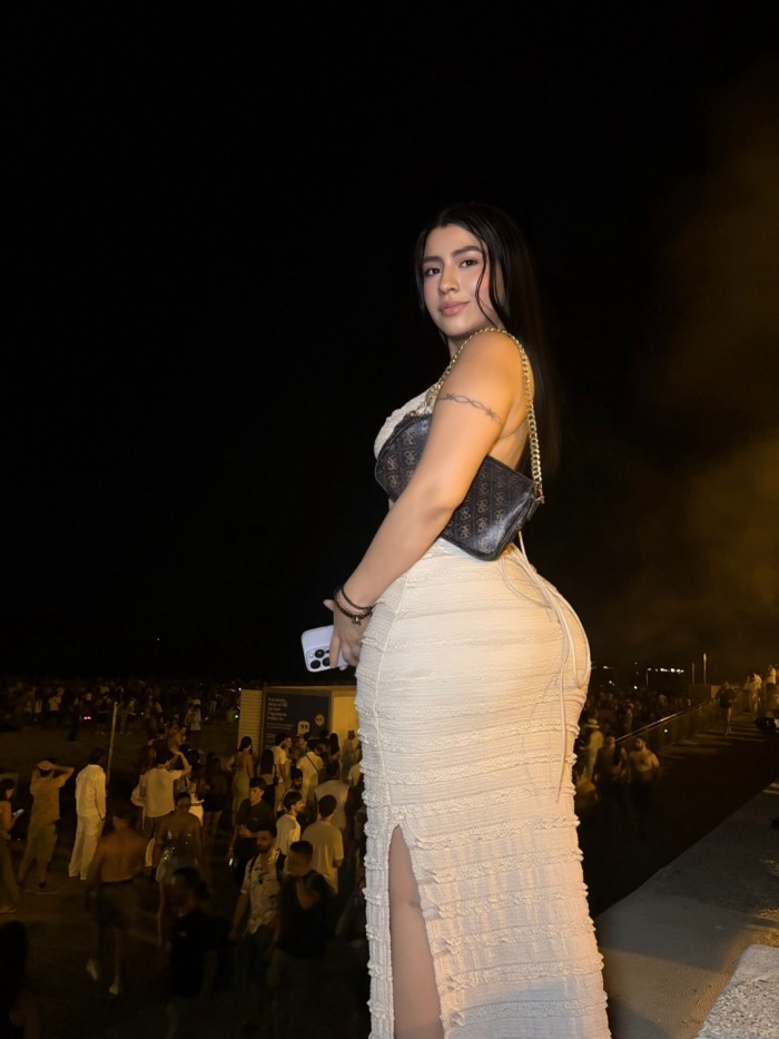 ¡¡RECIÉN LLEGADA…DANA..UN CUERPO PERFECTO PARA FOLLAR!!