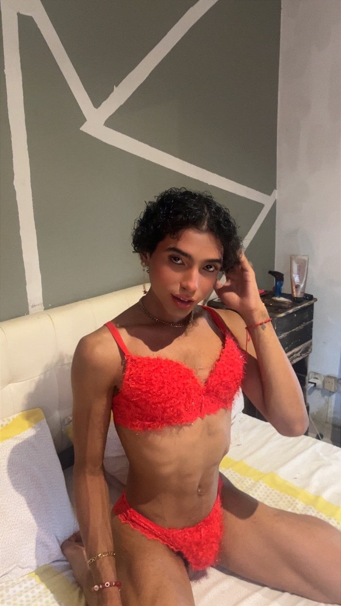 Trans hot , -atrévete a conocerme