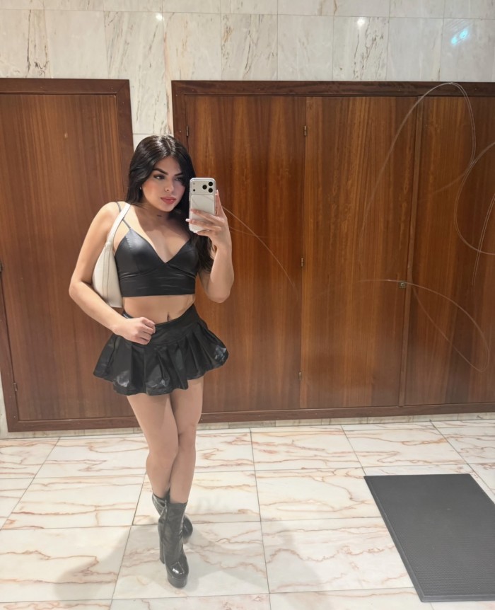 Trans muy zorrita con clase y estilo