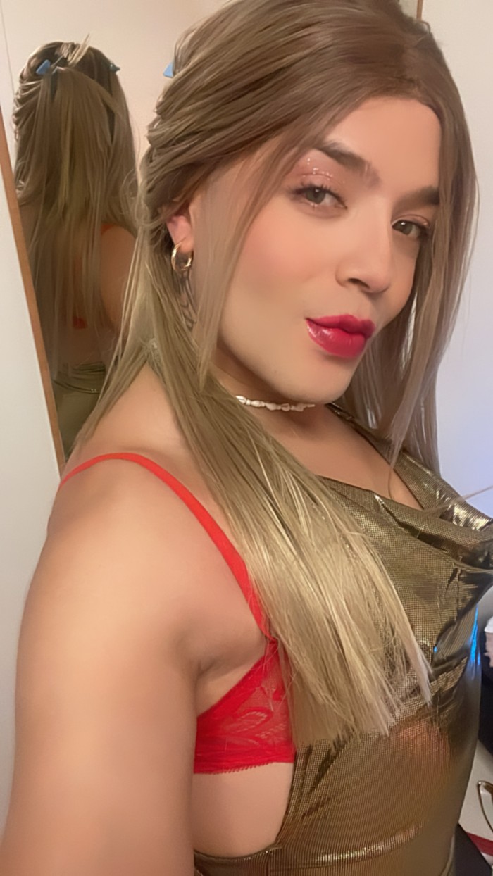 TRANSEXUAL RUBIA SOLO FIN DE SEMANA PUERTO SAGUNTO