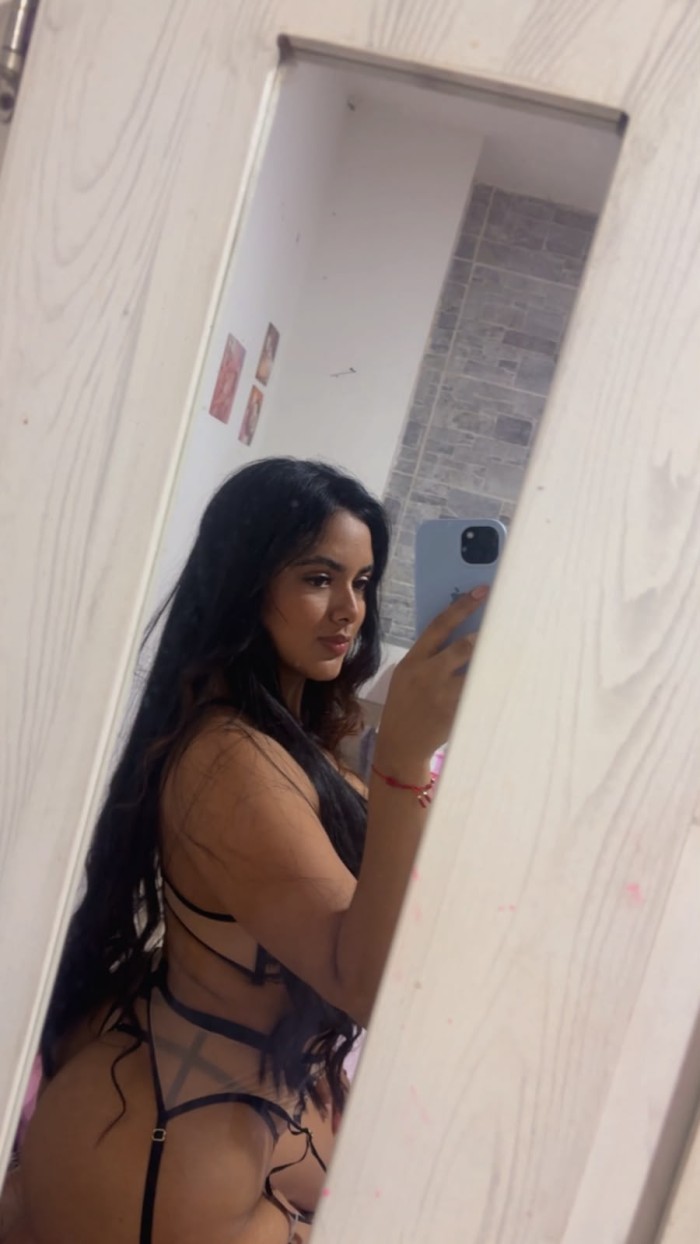 Michelle 20 años colombiana