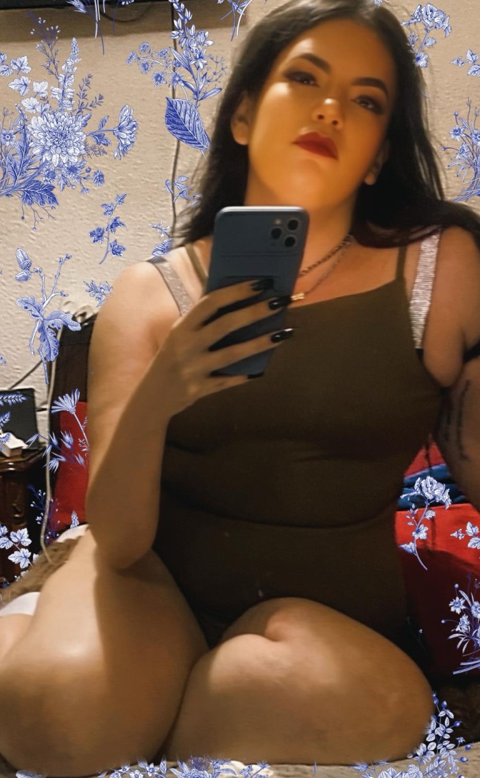 MADURITA NINFOMANA MUY FIESTERA UNA LOBA EN CELO