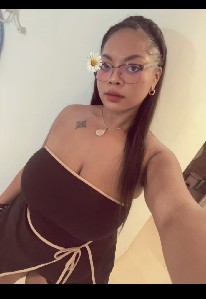 Curvy, 24horas, copas, masajes, salidas y fiesta últimos días