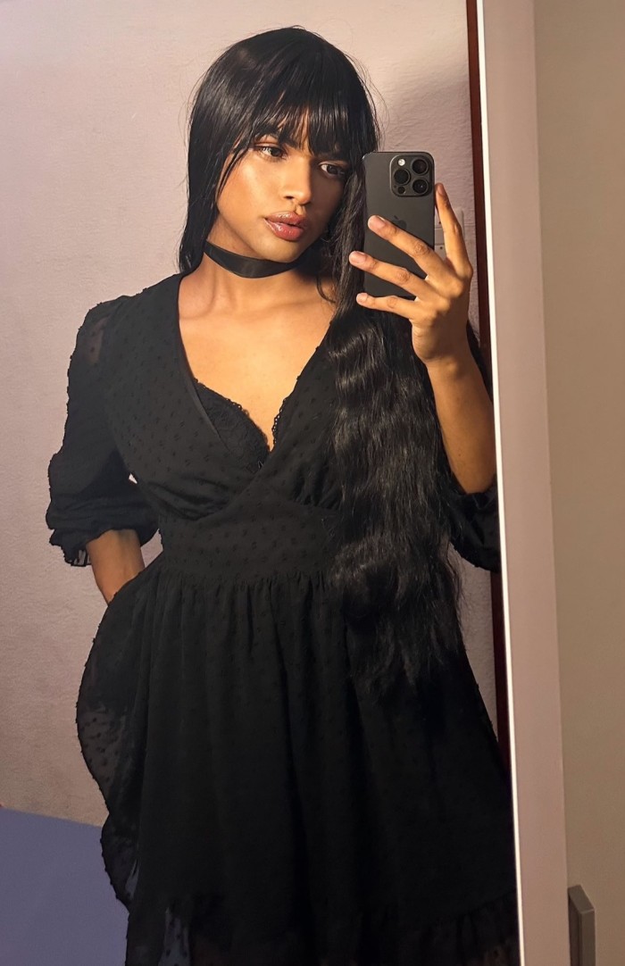 XL  COLOMBIANA MORENA LATINA VERGONA