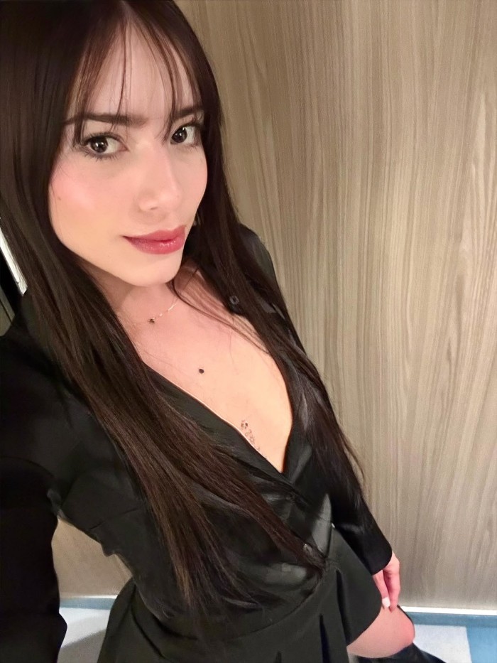 EMILY, 24 BELLA JOVEN  MUY COMPLACIENTE  PALMA