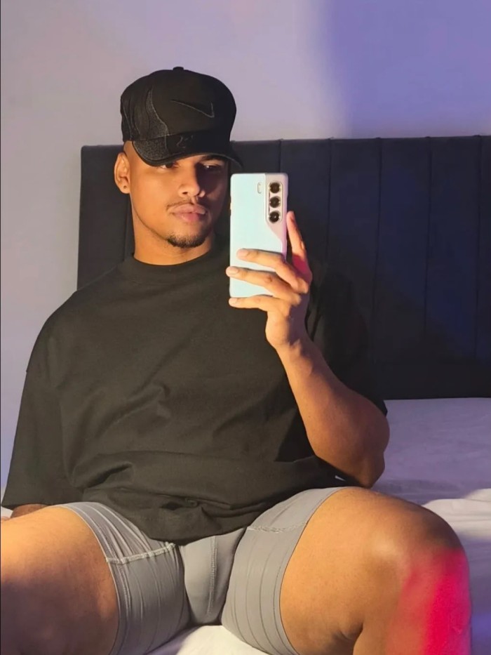 MORENO XL 22CM COLOMBIANO LATINO VERGON